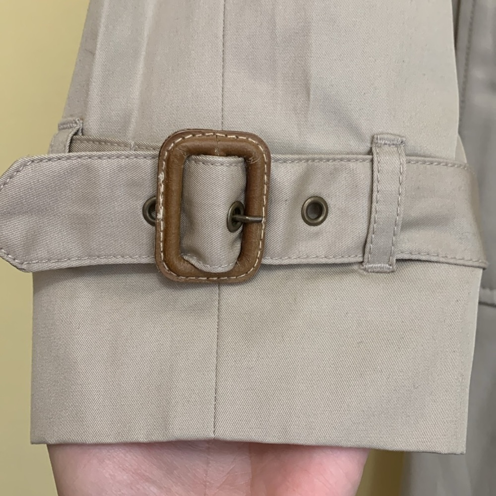 Banana Republic | Golden Beige Water-Resistant Classic Twill Lined Trench Coat M - Picture 4 of 17